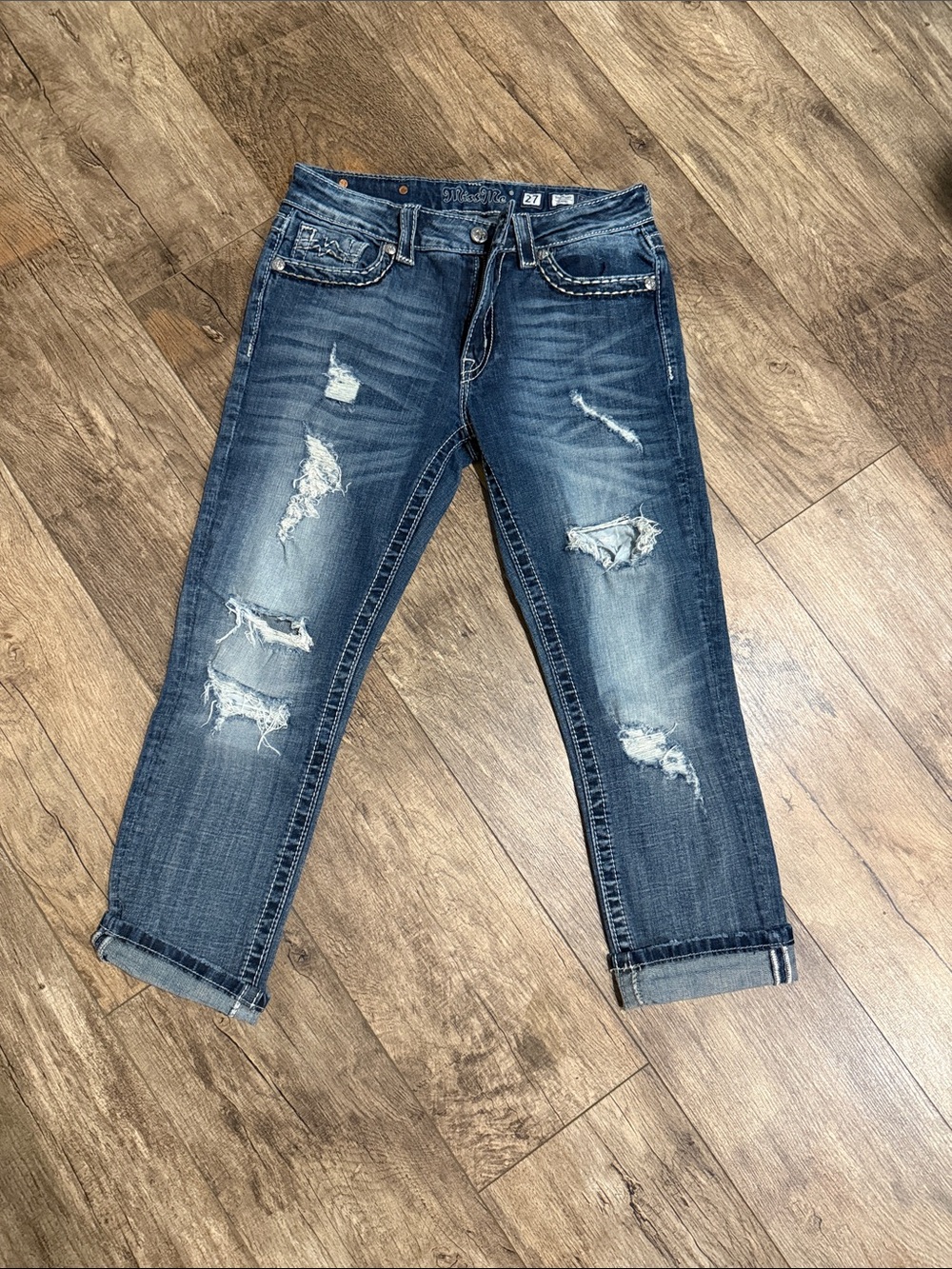 Distressed Blue Women’s Capri Jeans
